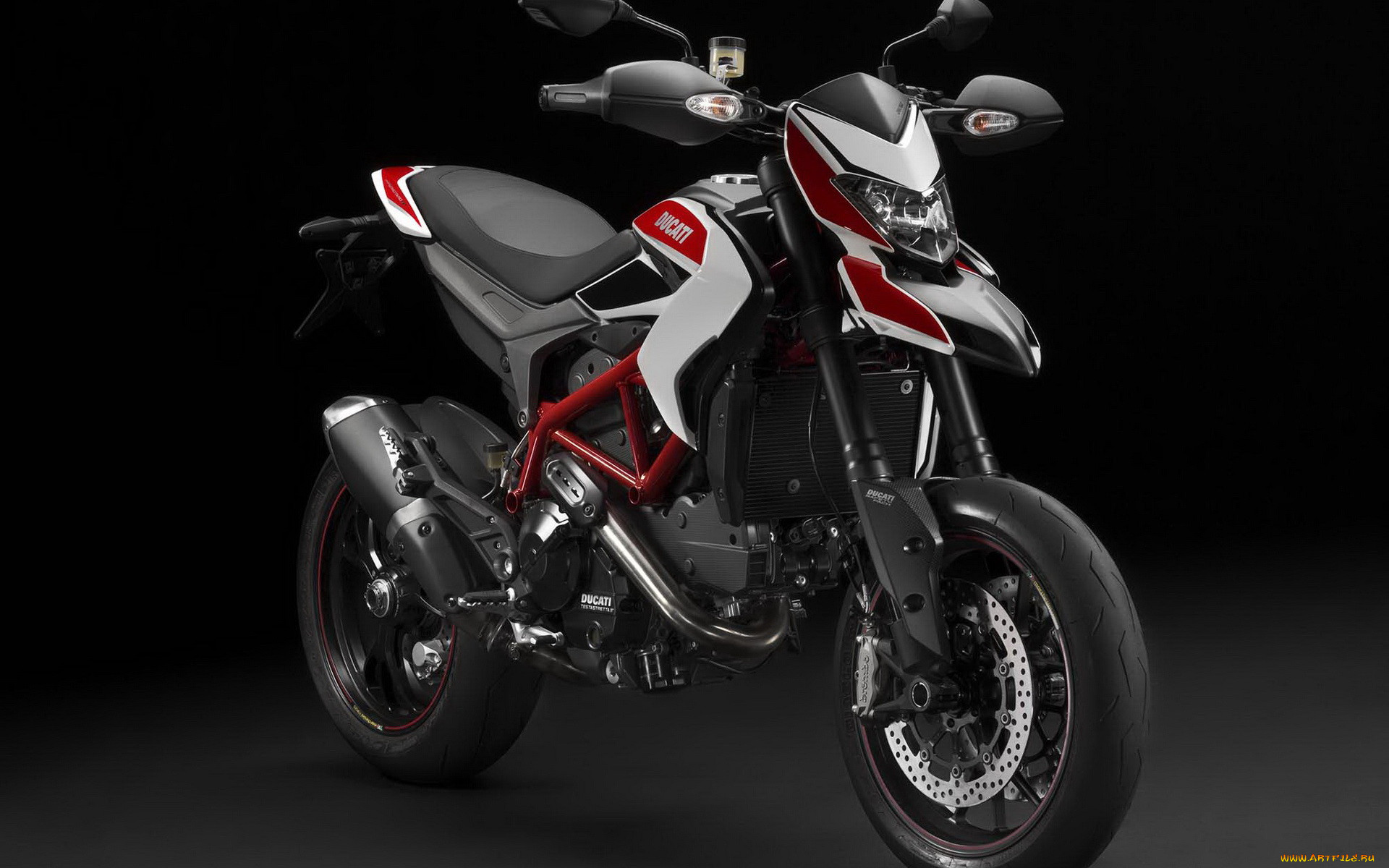 , ducati, hypermotard